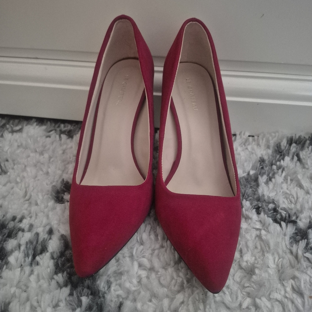 Elegant LeChateau Red Stiletto Suede Heels Pumps High Heel Sexy - Picture 3 of 9